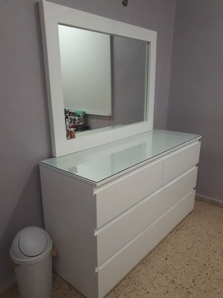Lumière Ultra-Modern Dressing Table 4 - Furniture Place Kenya